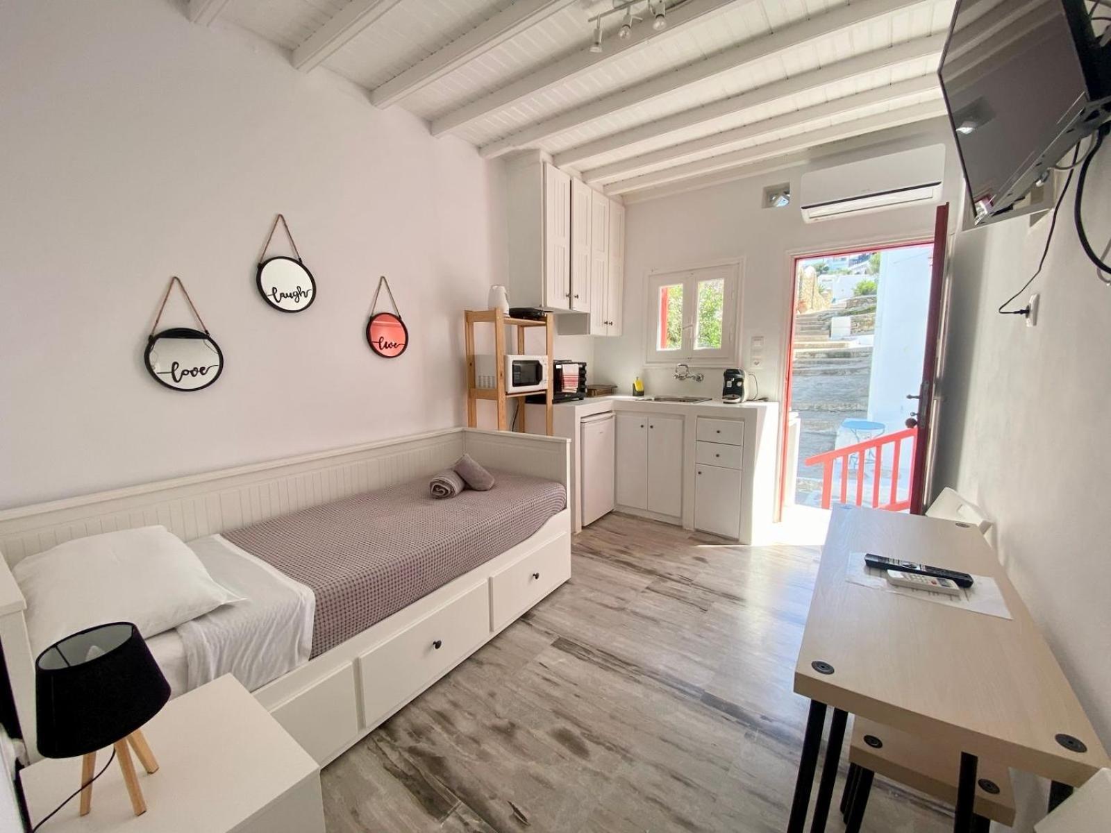 דירות Mykonos Town Elenitas Town House With Balcony And Sea View מראה חיצוני תמונה